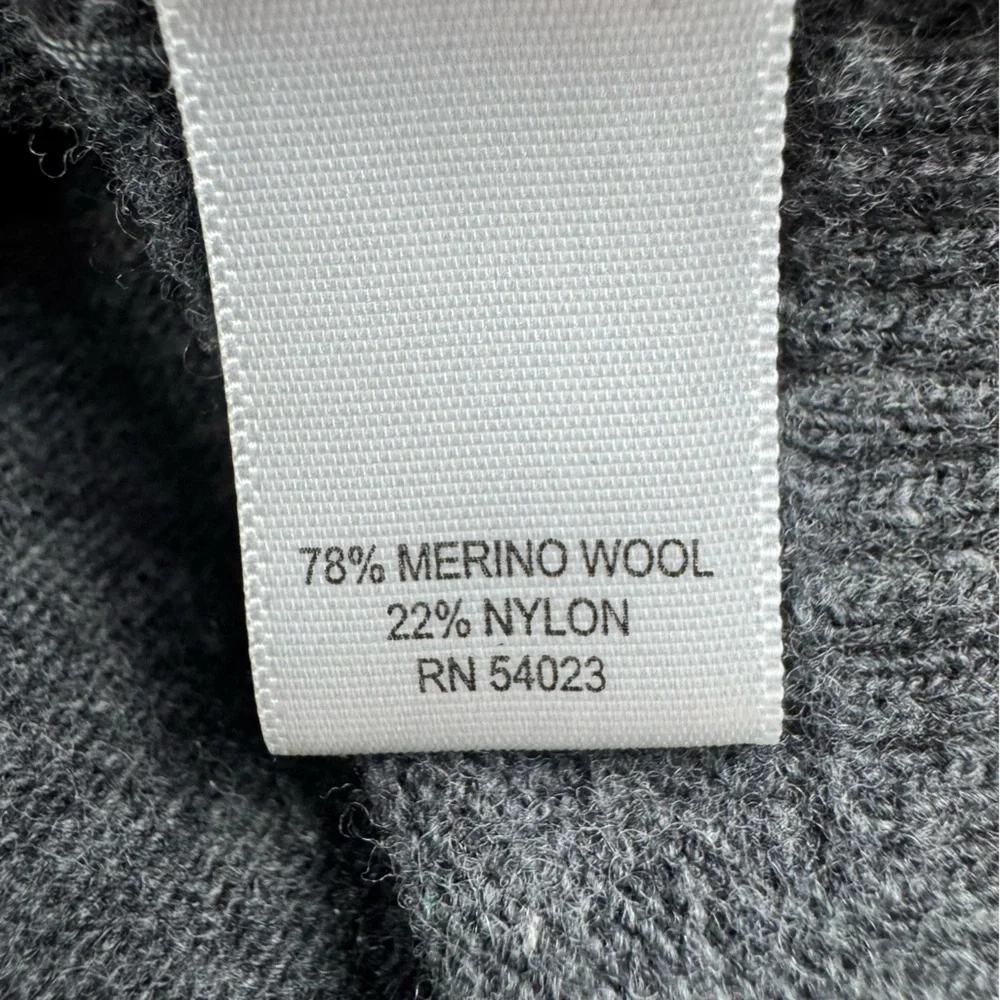 Banana Republic Men’s Shawl Collar single button popover wool blend sweater XL